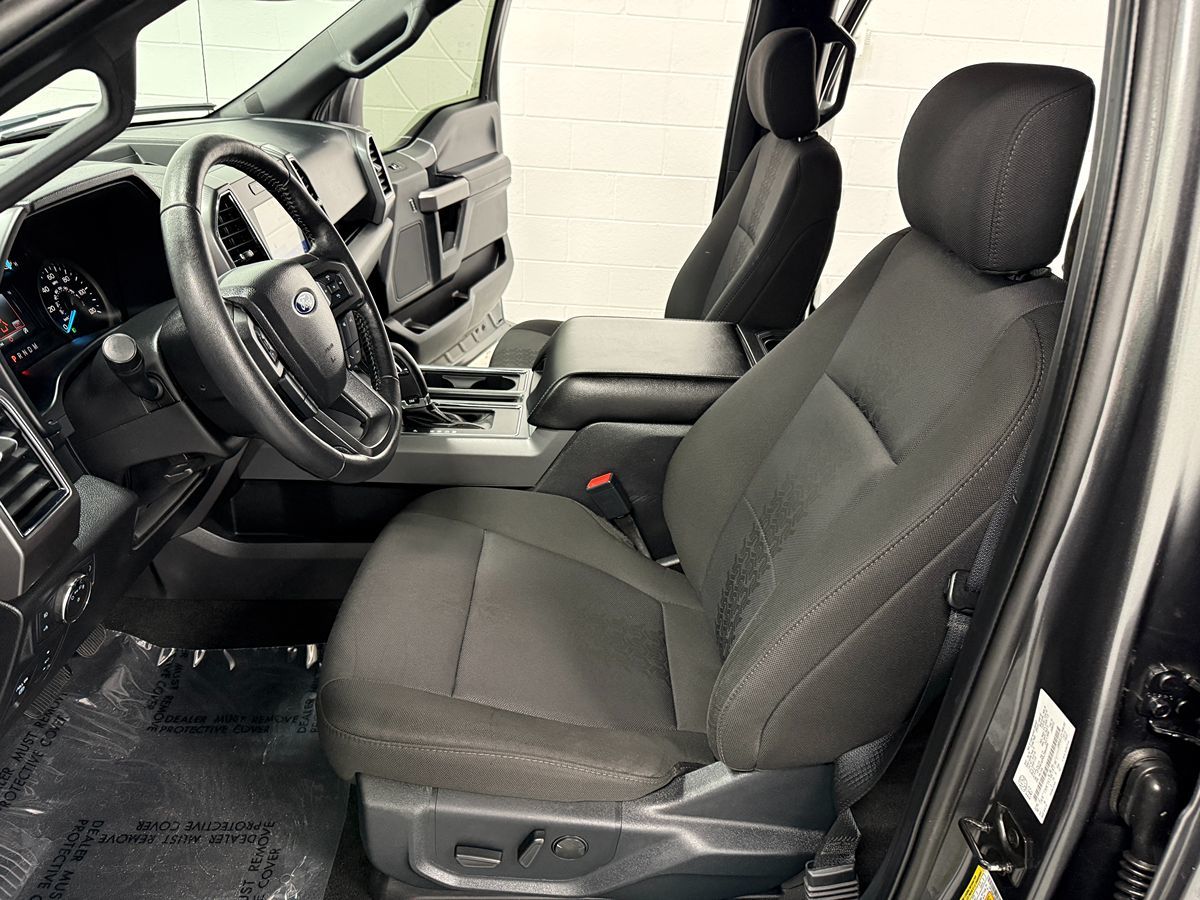 Ford F-150 photo 10