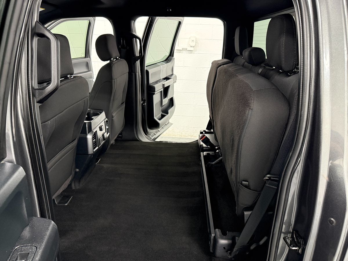 Ford F-150 photo 13