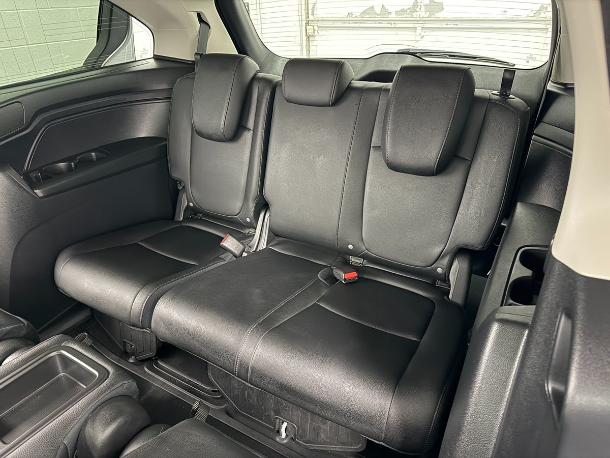 Honda Odyssey photo 13