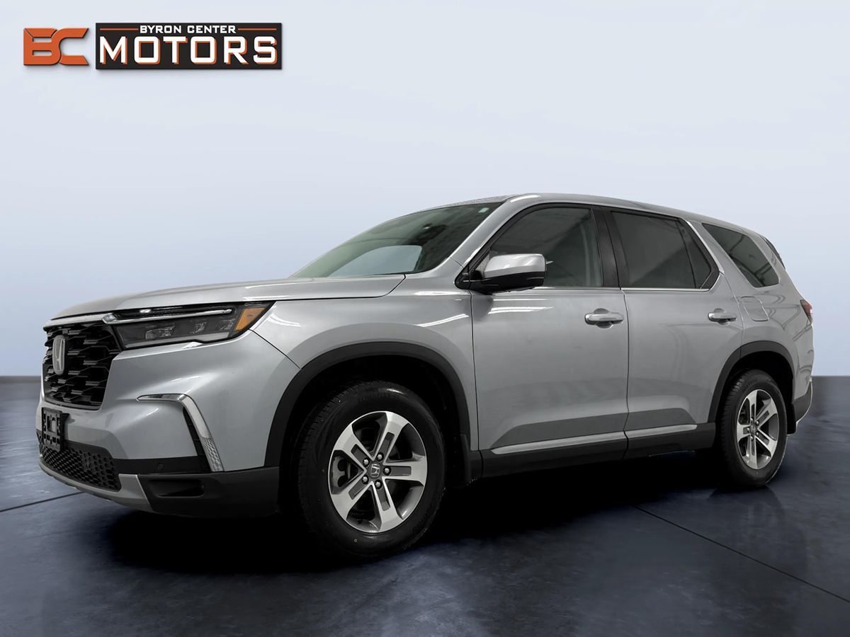 Honda Pilot photo 2