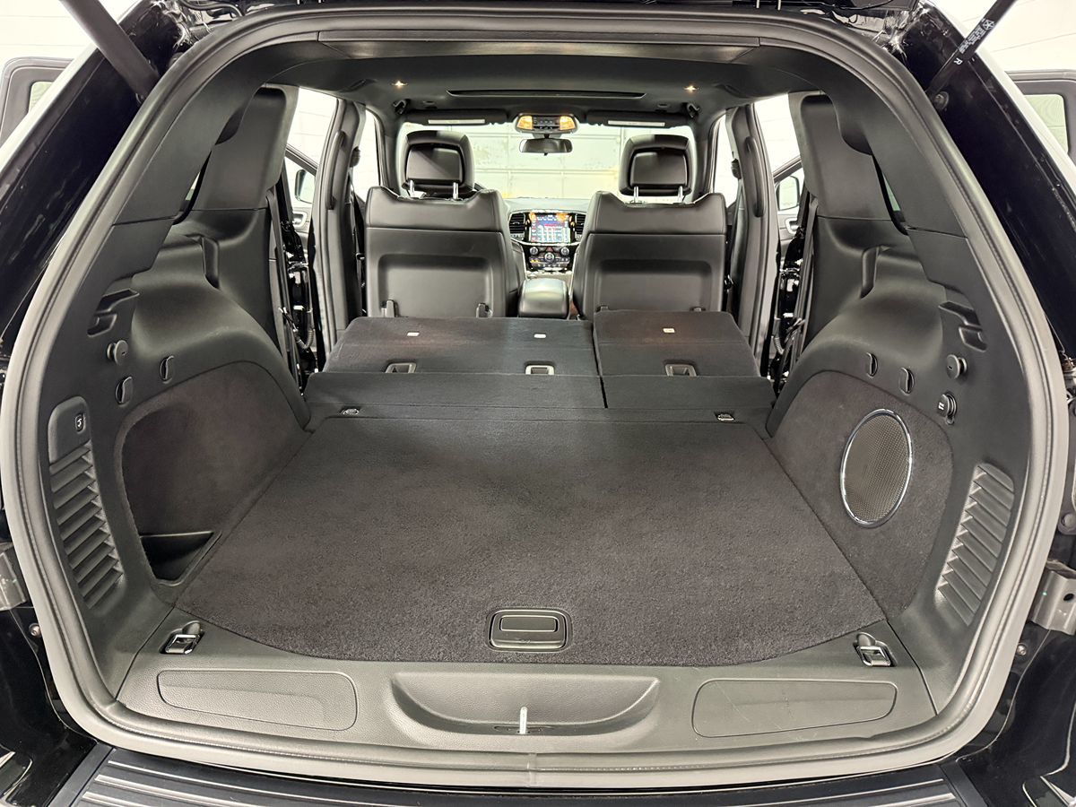 Jeep Grand Cherokee photo 28