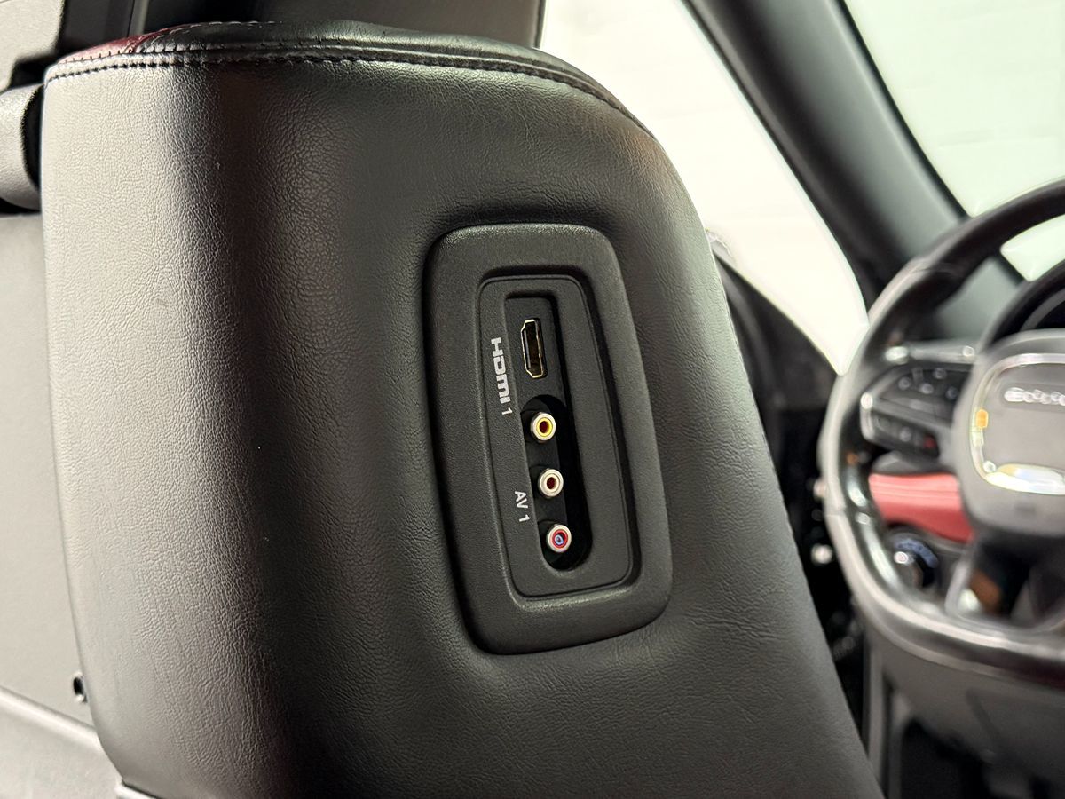 Photo 37 of this Dodge Durango