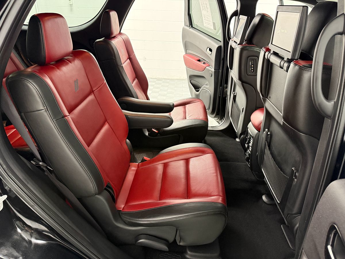 Photo 14 of this Dodge Durango