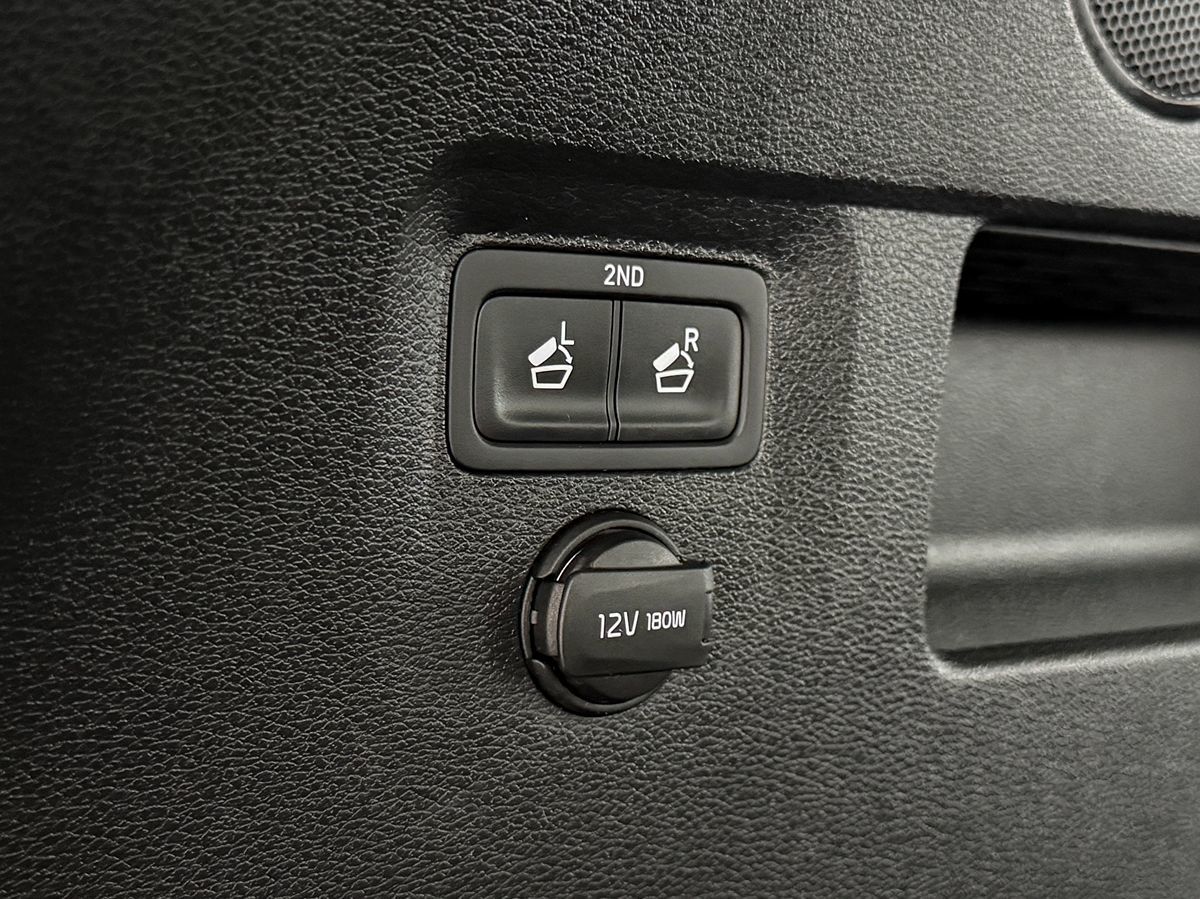 Photo 40 of this Kia Telluride