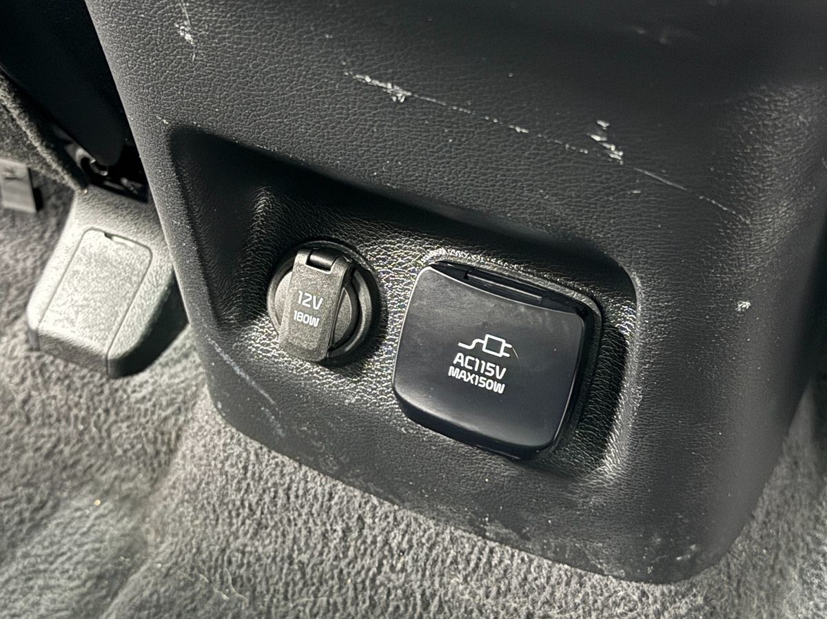 Photo 38 of this Kia Telluride