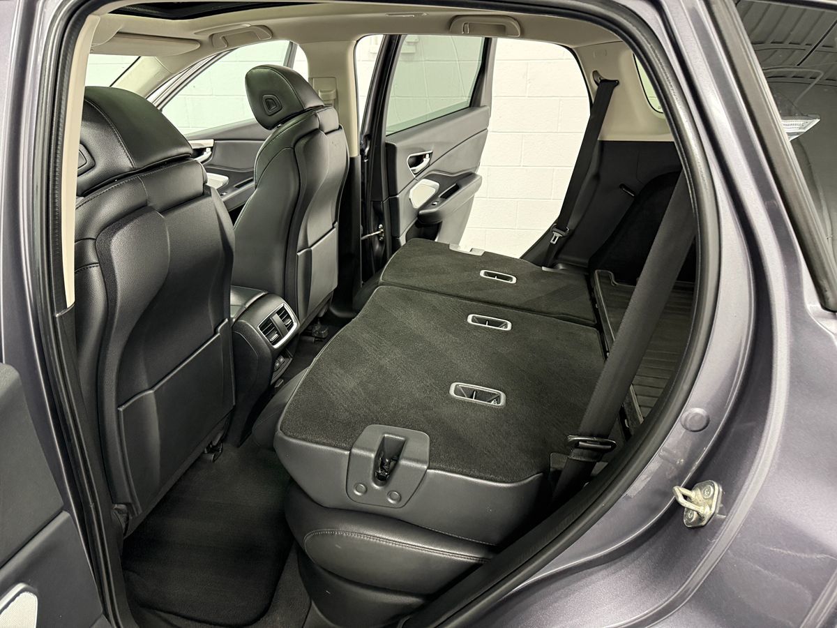 Photo 14 of this Acura RDX