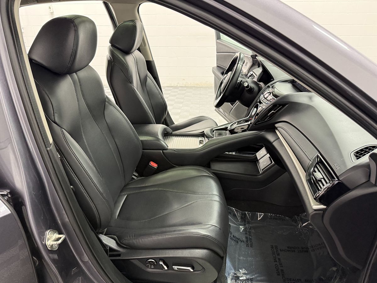 Photo 15 of this Acura RDX