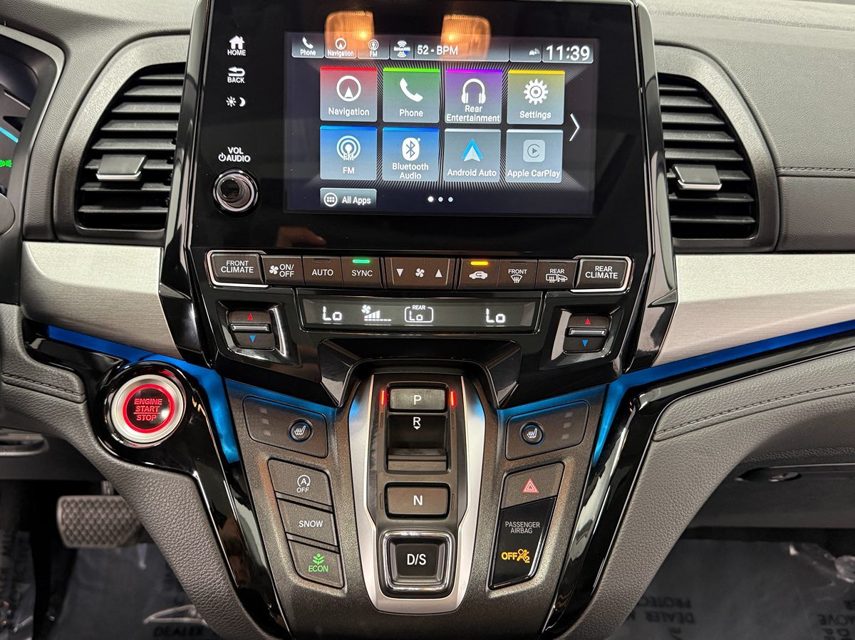 Photo 20 of this Honda Odyssey