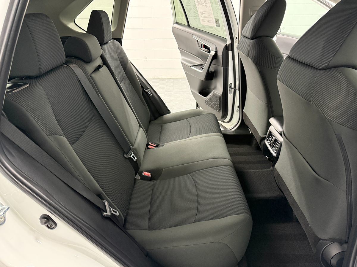 Photo 12 of this Toyota RAV4