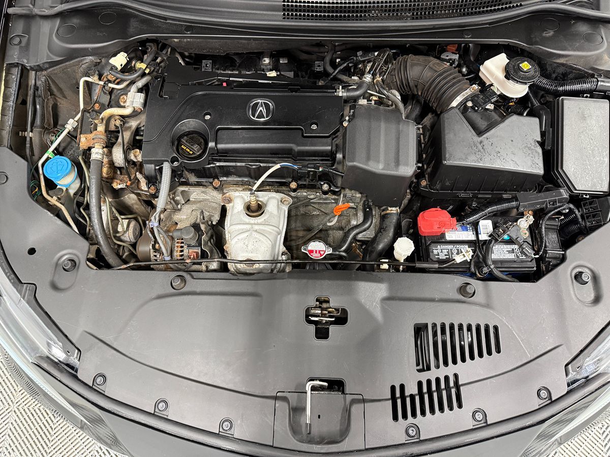 Photo 26 of this Acura ILX