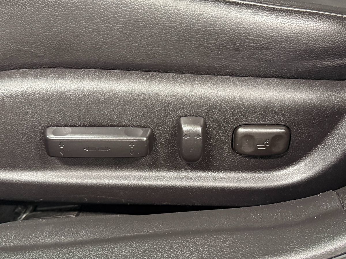 Photo 23 of this Acura ILX