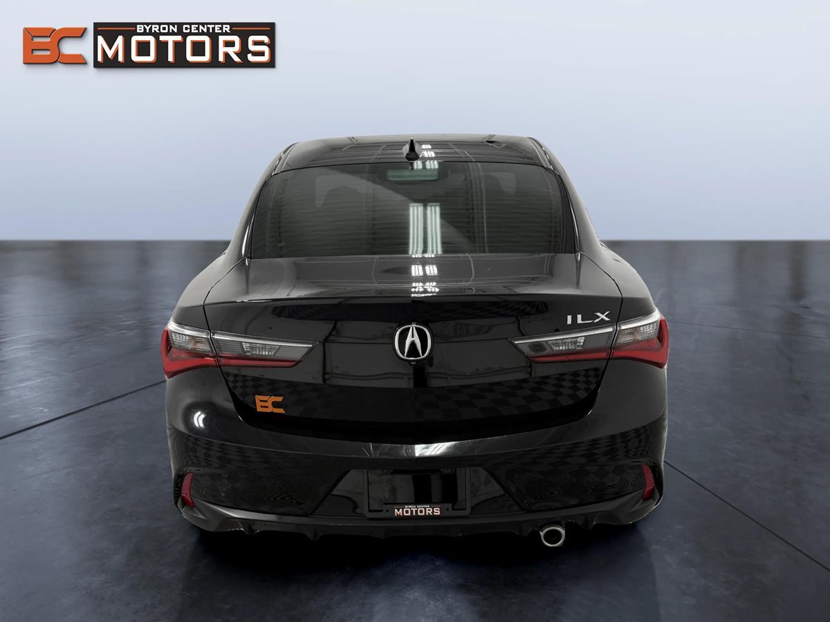Photo 5 of this Acura ILX