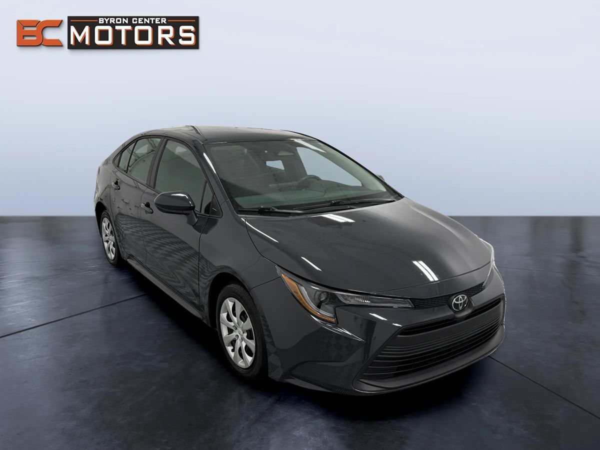 Photo 7 of this Toyota Corolla