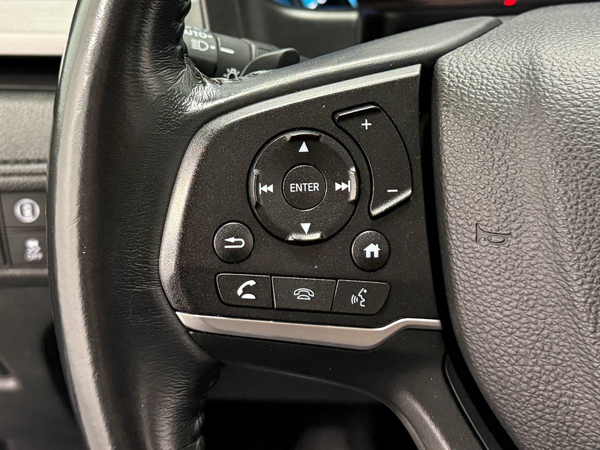 Photo 17 of this Honda Odyssey