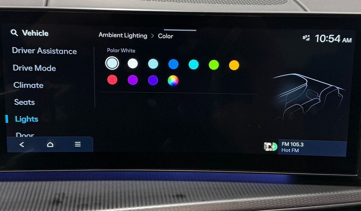 Photo 28 of this Hyundai Santa Fe