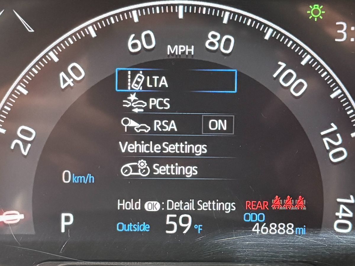 Photo 18 of this Toyota RAV4
