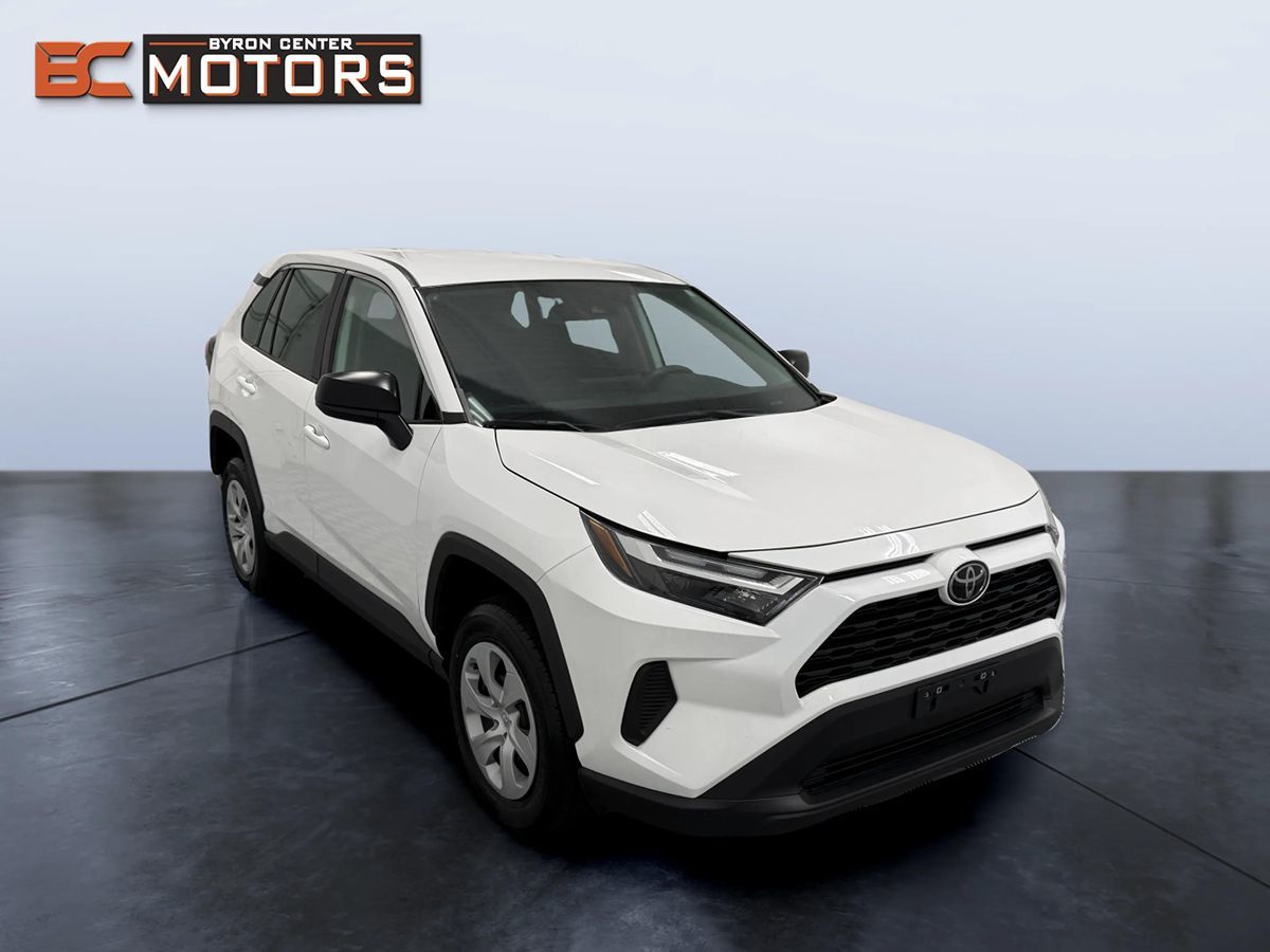 Photo 7 of this Toyota RAV4