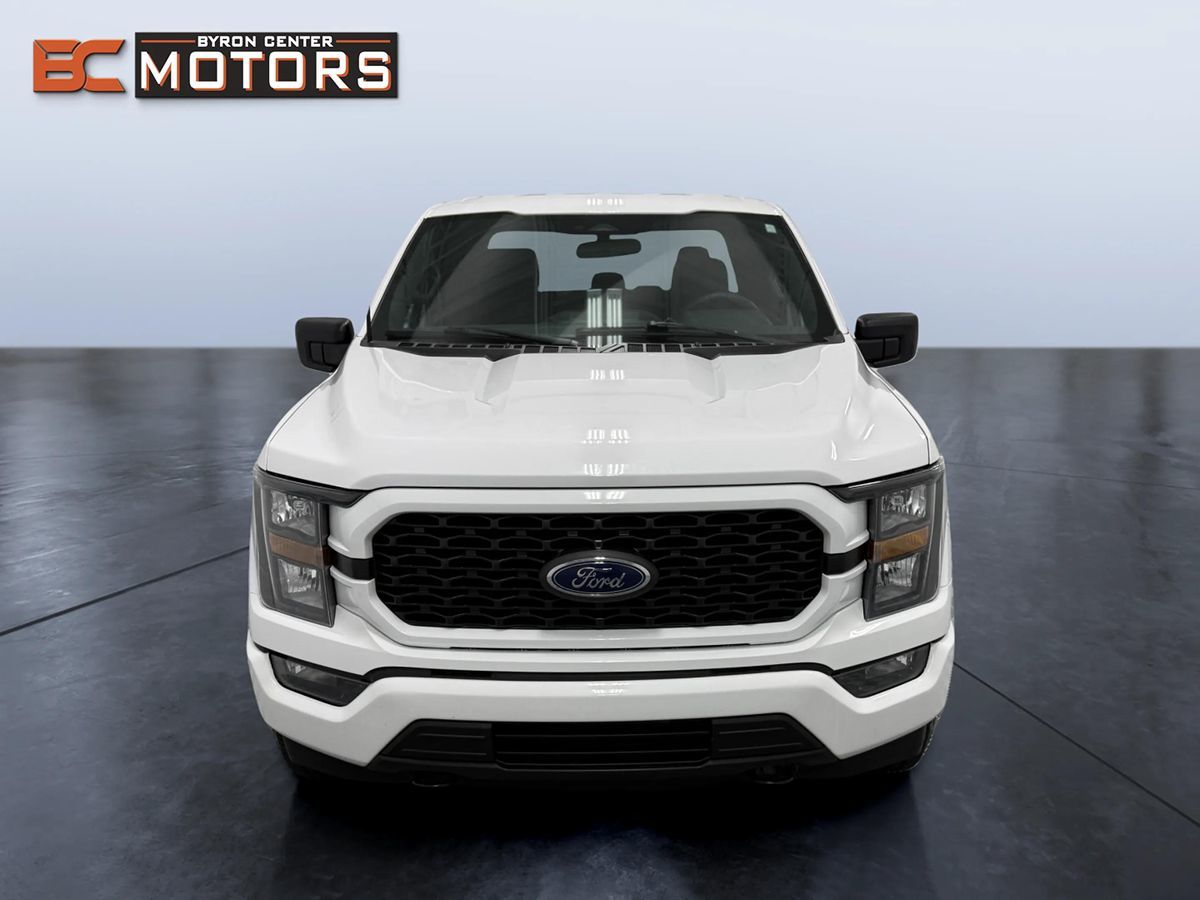 Photo 8 of this Ford F-150