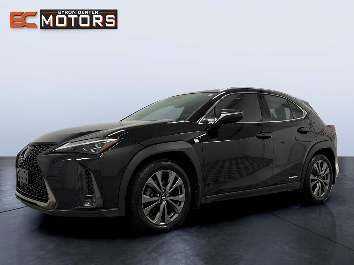Photo 2 of this Lexus UX 250h
