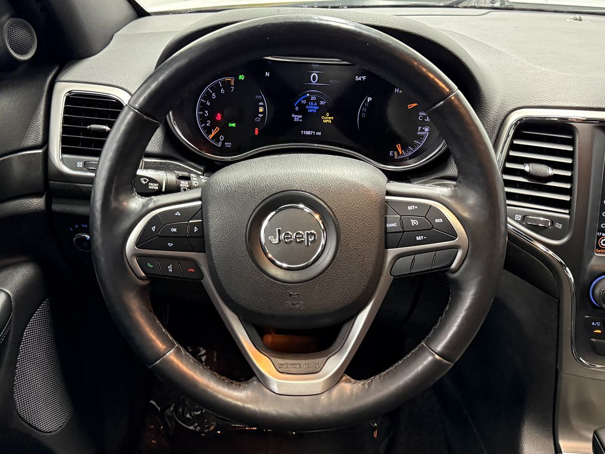 Photo 15 of this Jeep Grand Cherokee