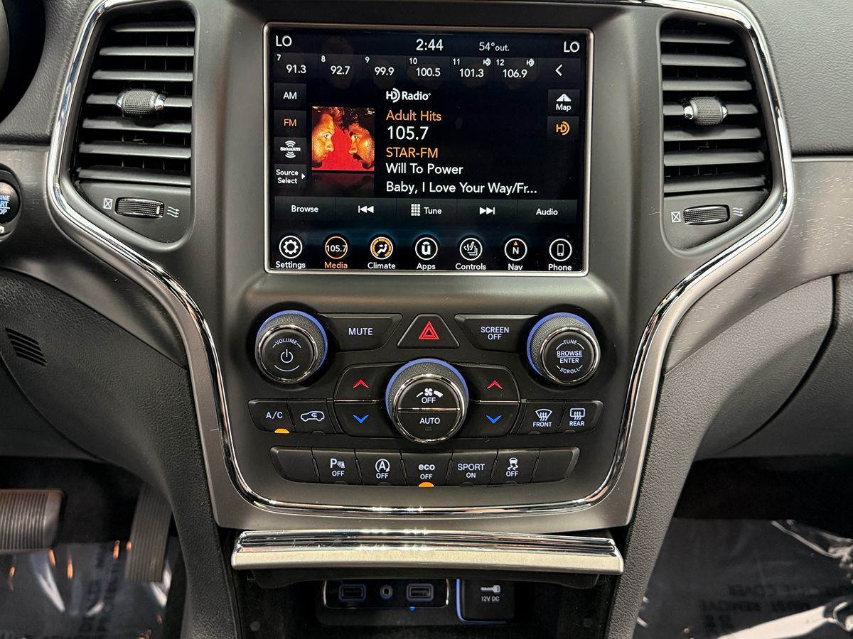 Photo 19 of this Jeep Grand Cherokee