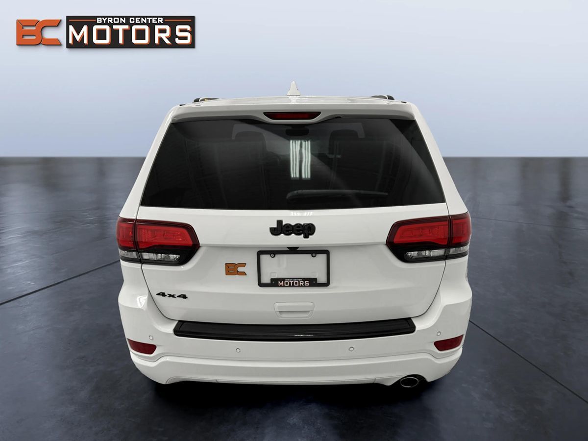 Photo 5 of this Jeep Grand Cherokee