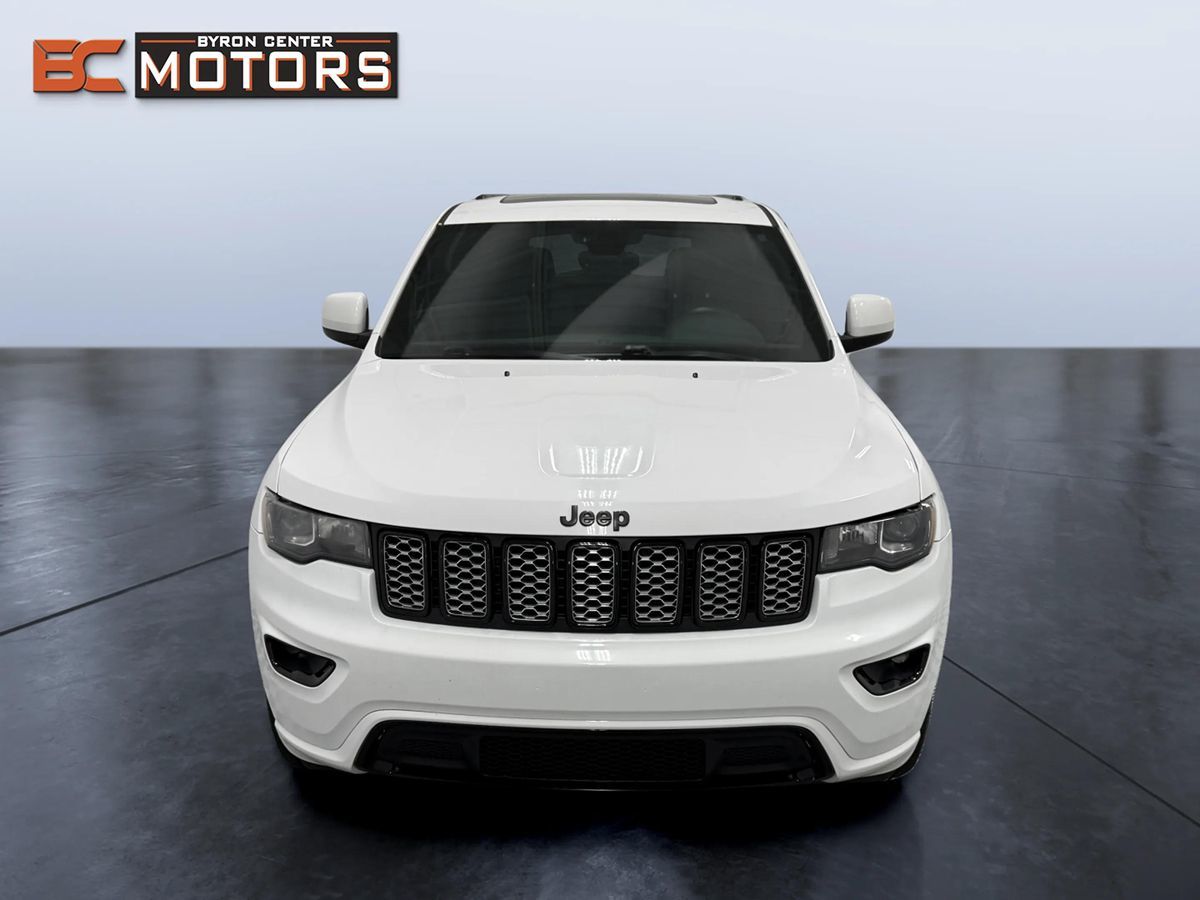Photo 8 of this Jeep Grand Cherokee