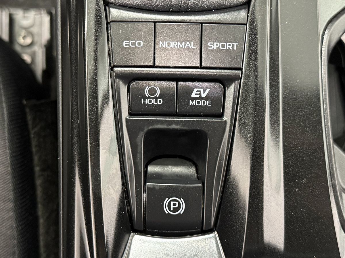 Photo 21 of this Toyota Camry