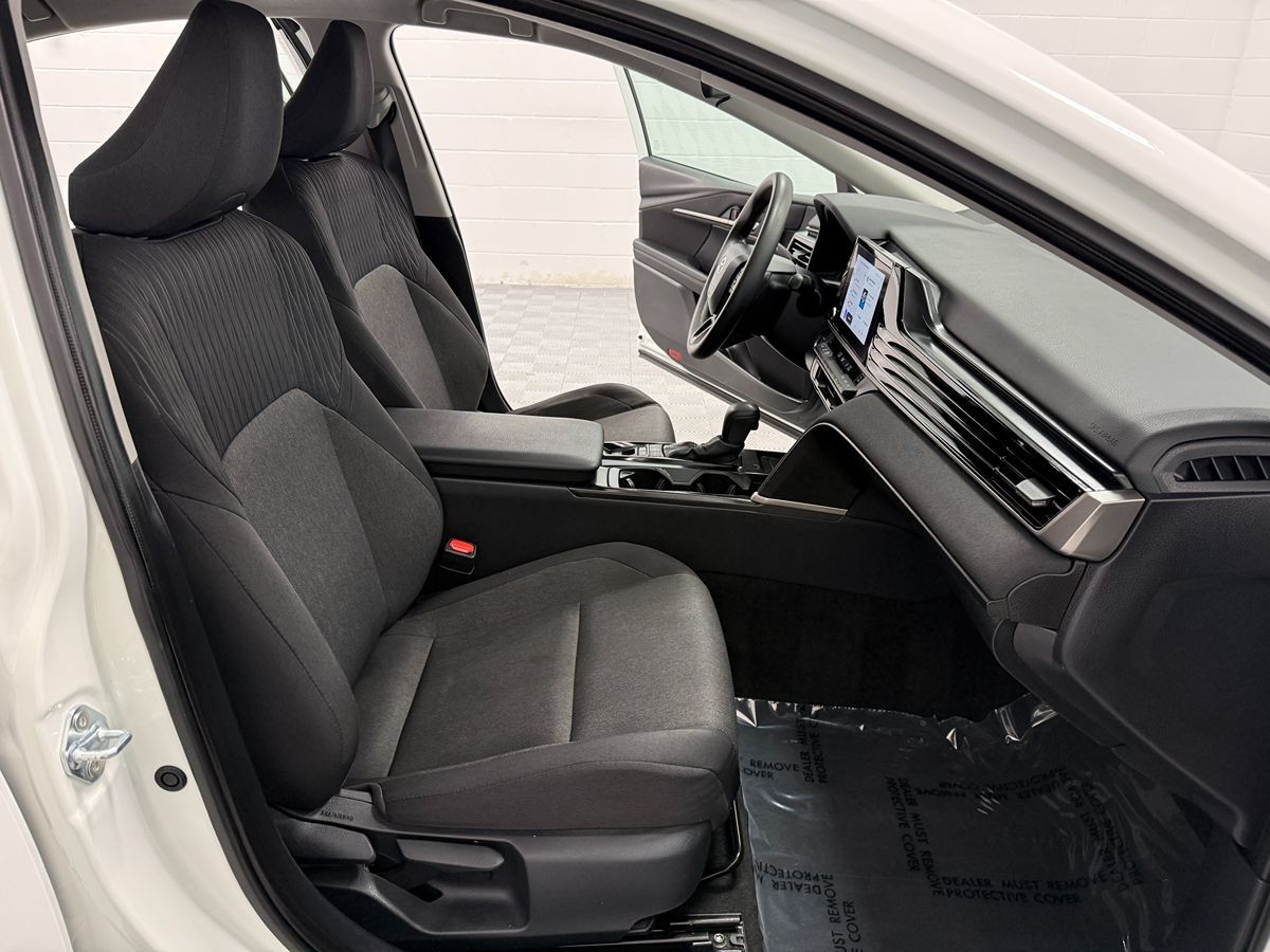 Photo 14 of this Toyota Camry