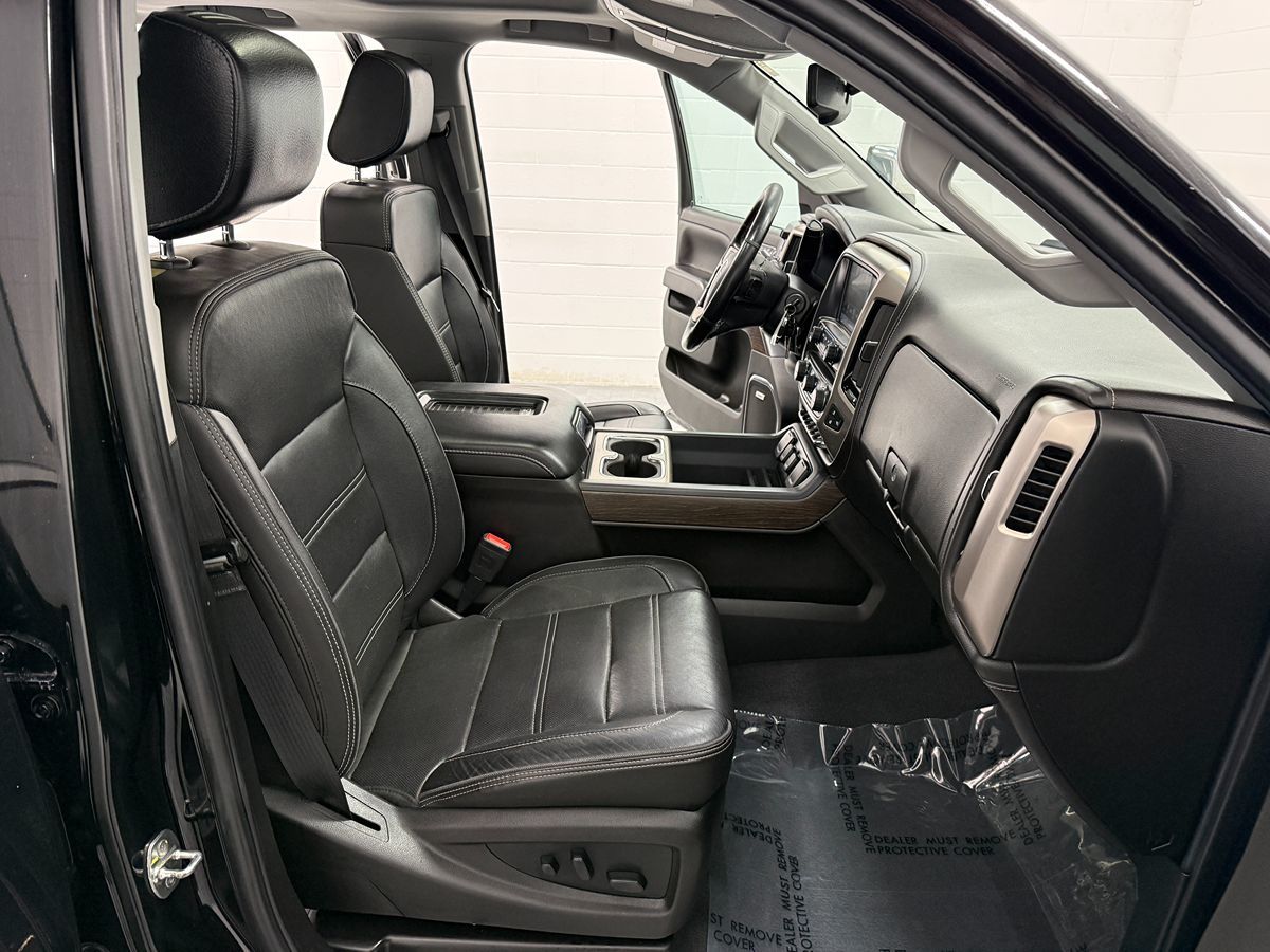 Photo 16 of this GMC Sierra 2500