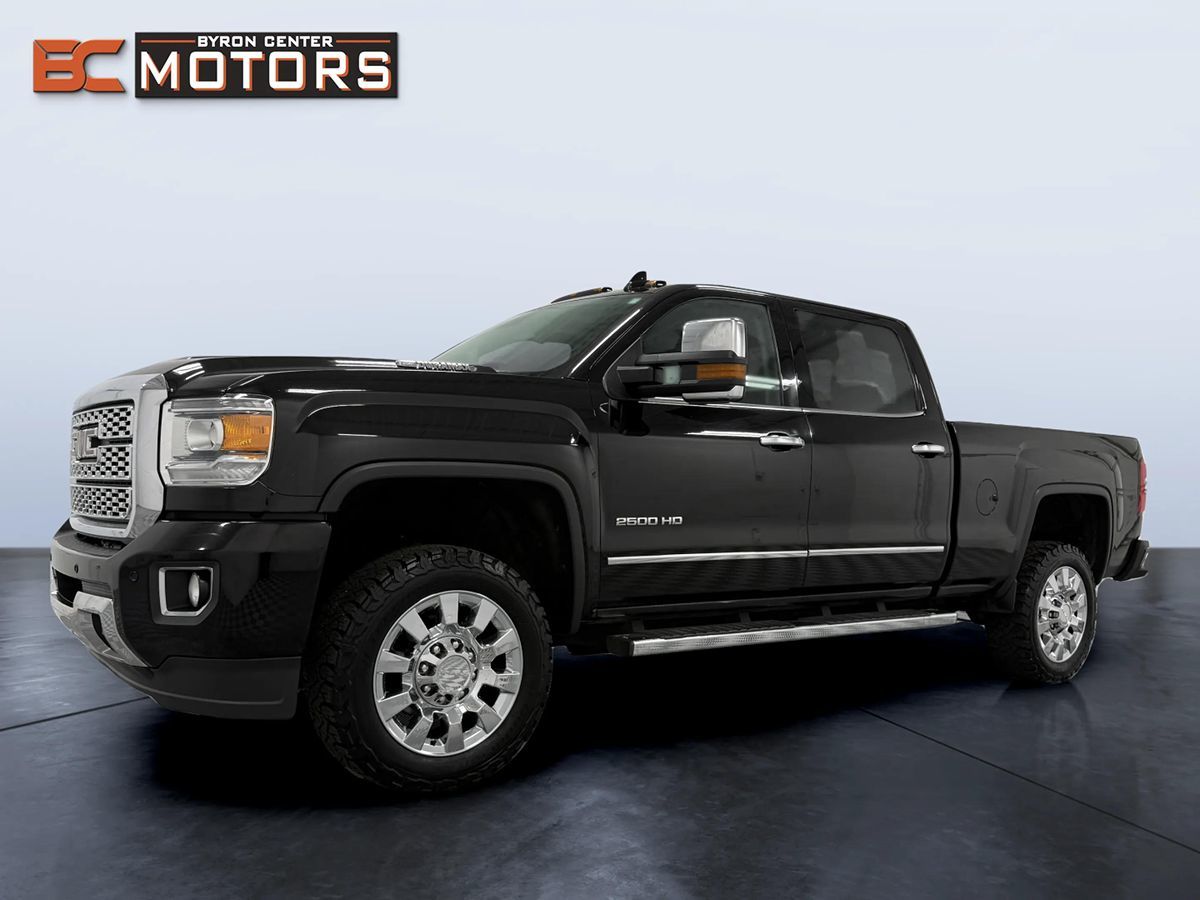 Photo 2 of this GMC Sierra 2500