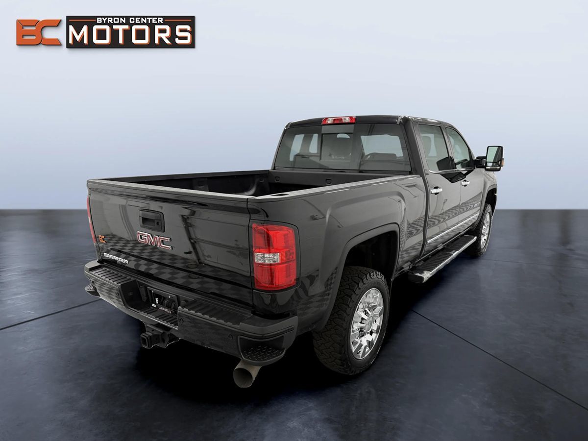 Photo 6 of this GMC Sierra 2500