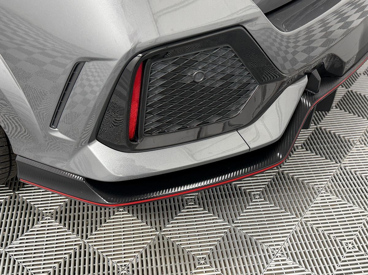 Photo 14 of this Honda Civic Type R