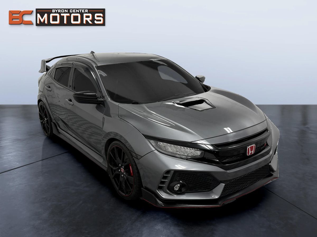 Photo 7 of this Honda Civic Type R