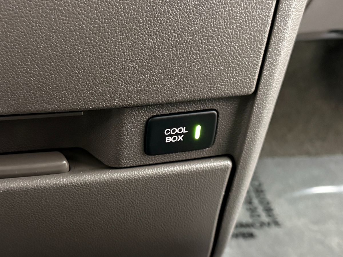 Photo 26 of this Honda Odyssey