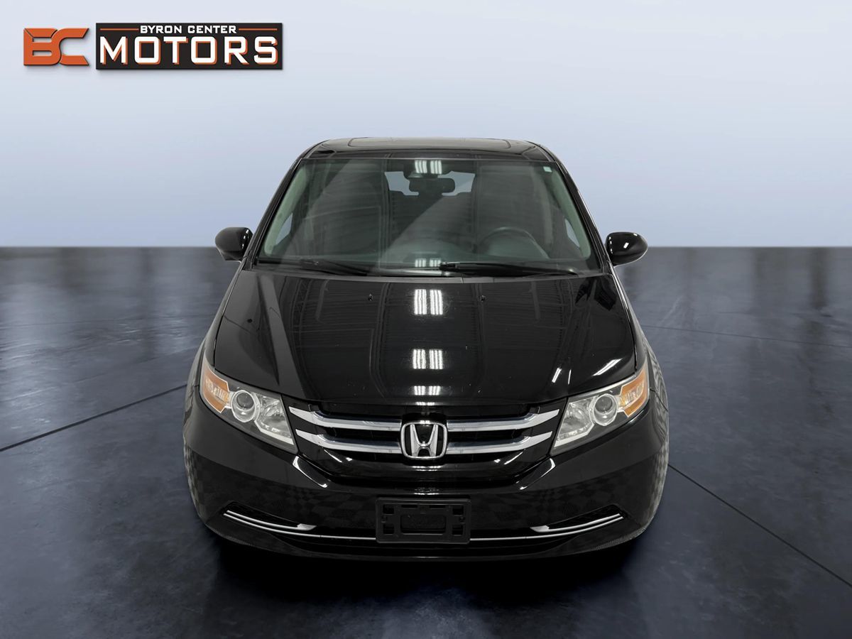 Photo 8 of this Honda Odyssey