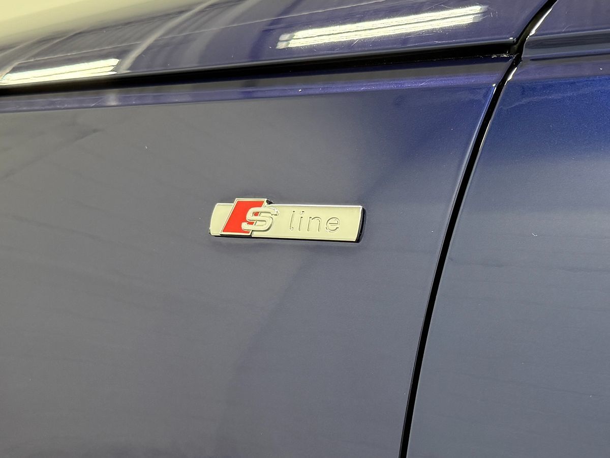 Photo 9 of this Audi A4