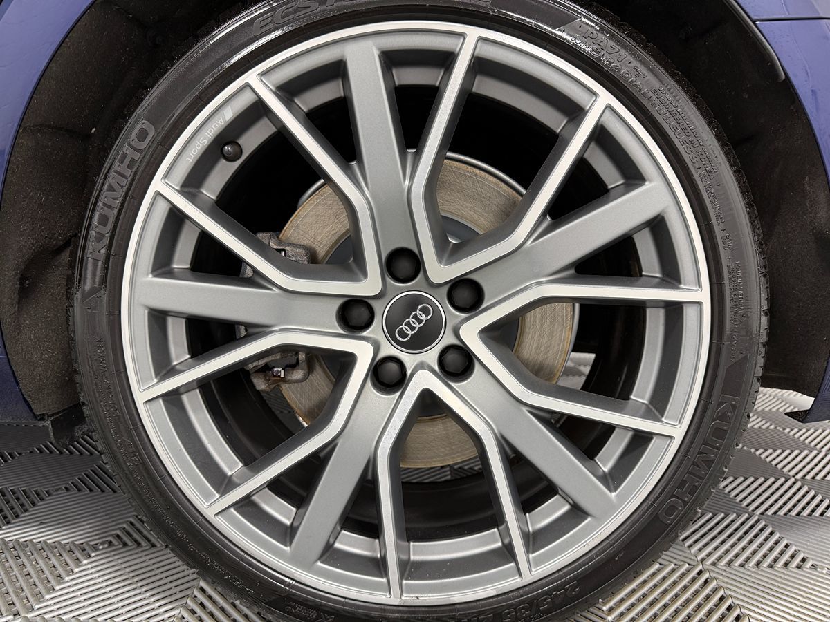 Photo 39 of this Audi A4