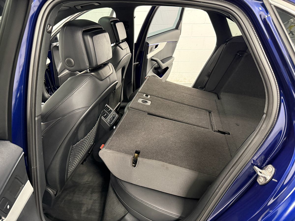 Photo 16 of this Audi A4