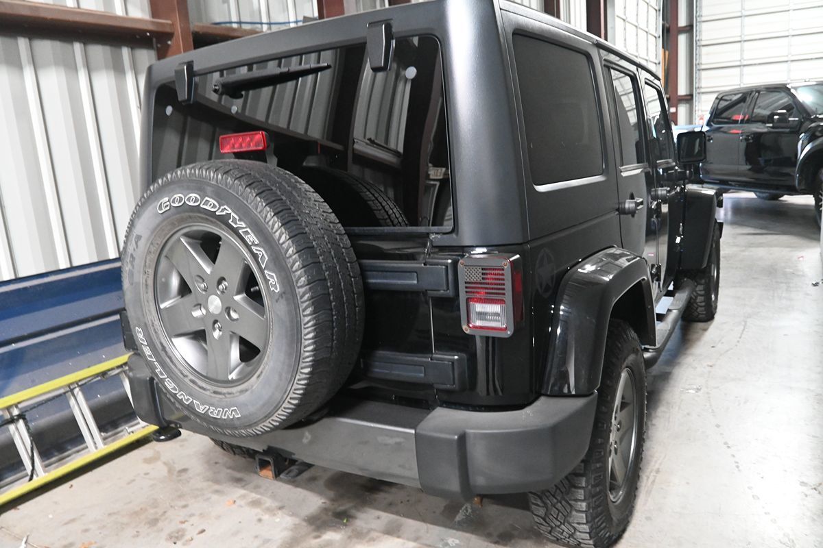 2013 Jeep Wrangler Unlimited Sport photo 6