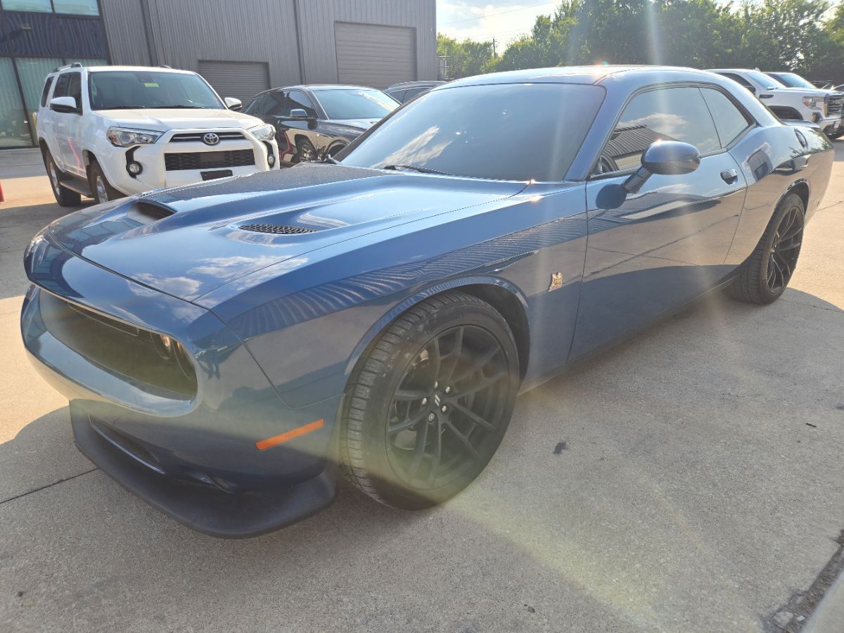 2020 Dodge Challenger R/T Scat Pack photo 2