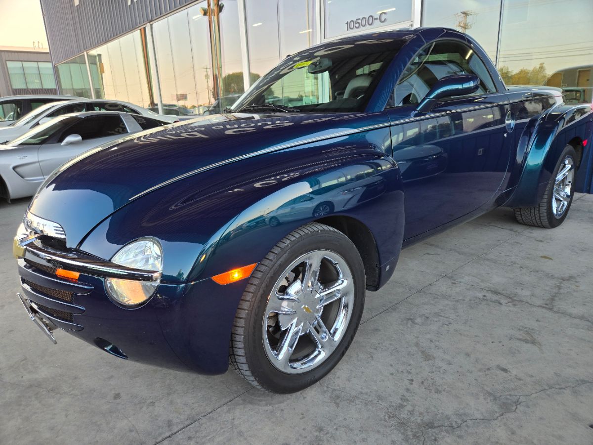 2006 Chevrolet SSR Base photo 4