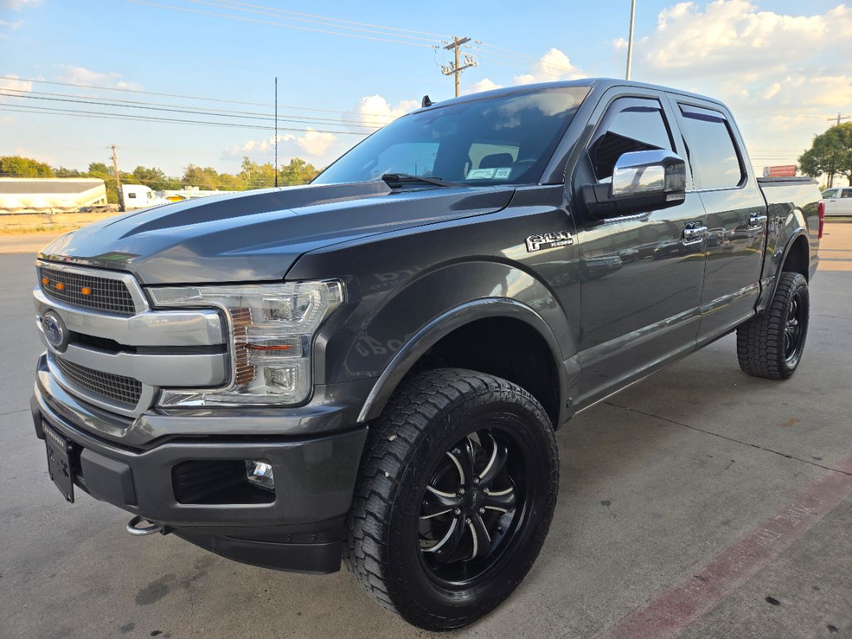 2018 Ford F-150 Platinum photo 3