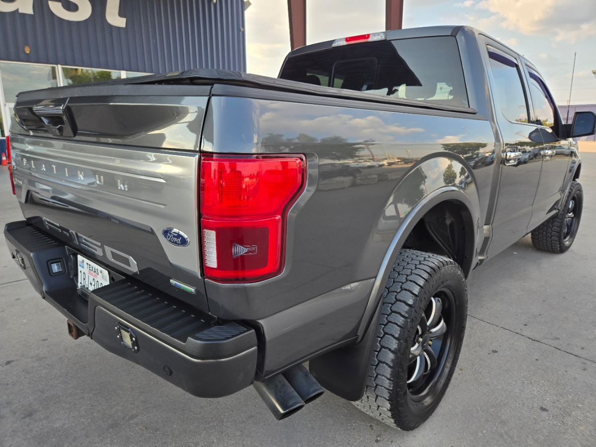 2018 Ford F-150 Platinum photo 4