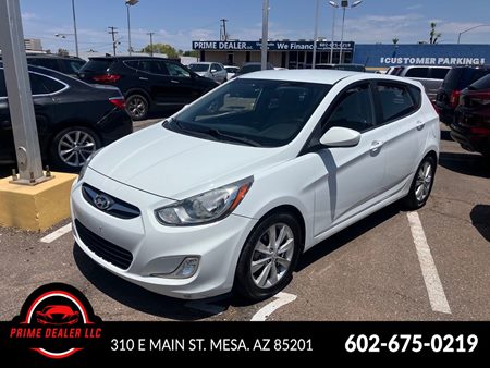 2012 Hyundai Accent SE