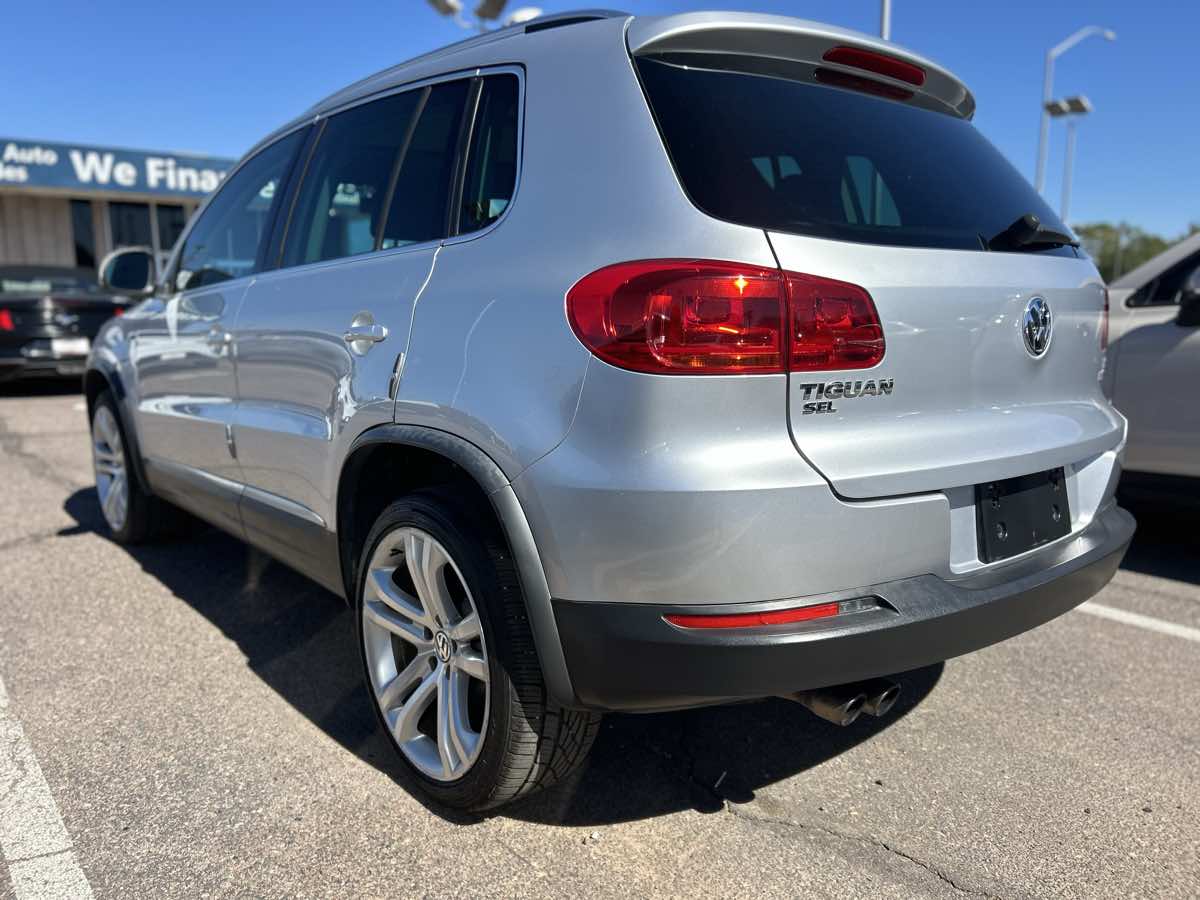 2016 Volkswagen Tiguan SEL - Photo 4