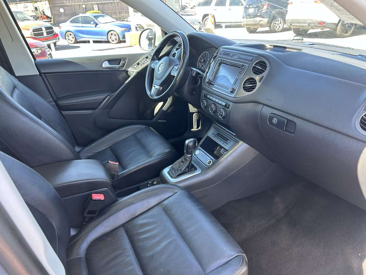 2016 Volkswagen Tiguan SEL - Photo 11