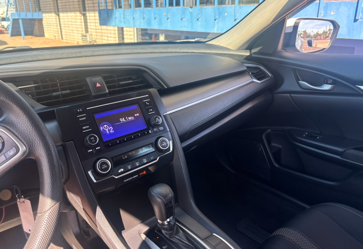 2019 Honda Civic LX - Photo 3