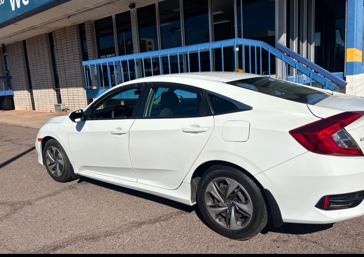 2019 Honda Civic LX - Photo 6