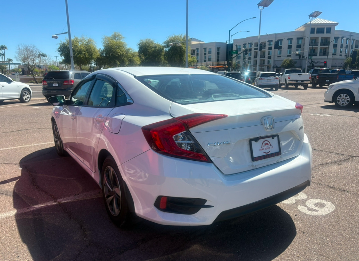 2019 Honda Civic LX - Photo 7